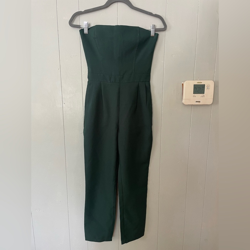 Boohoo Green Jumpsuit with Wide-Leg Silhouette - Strapless